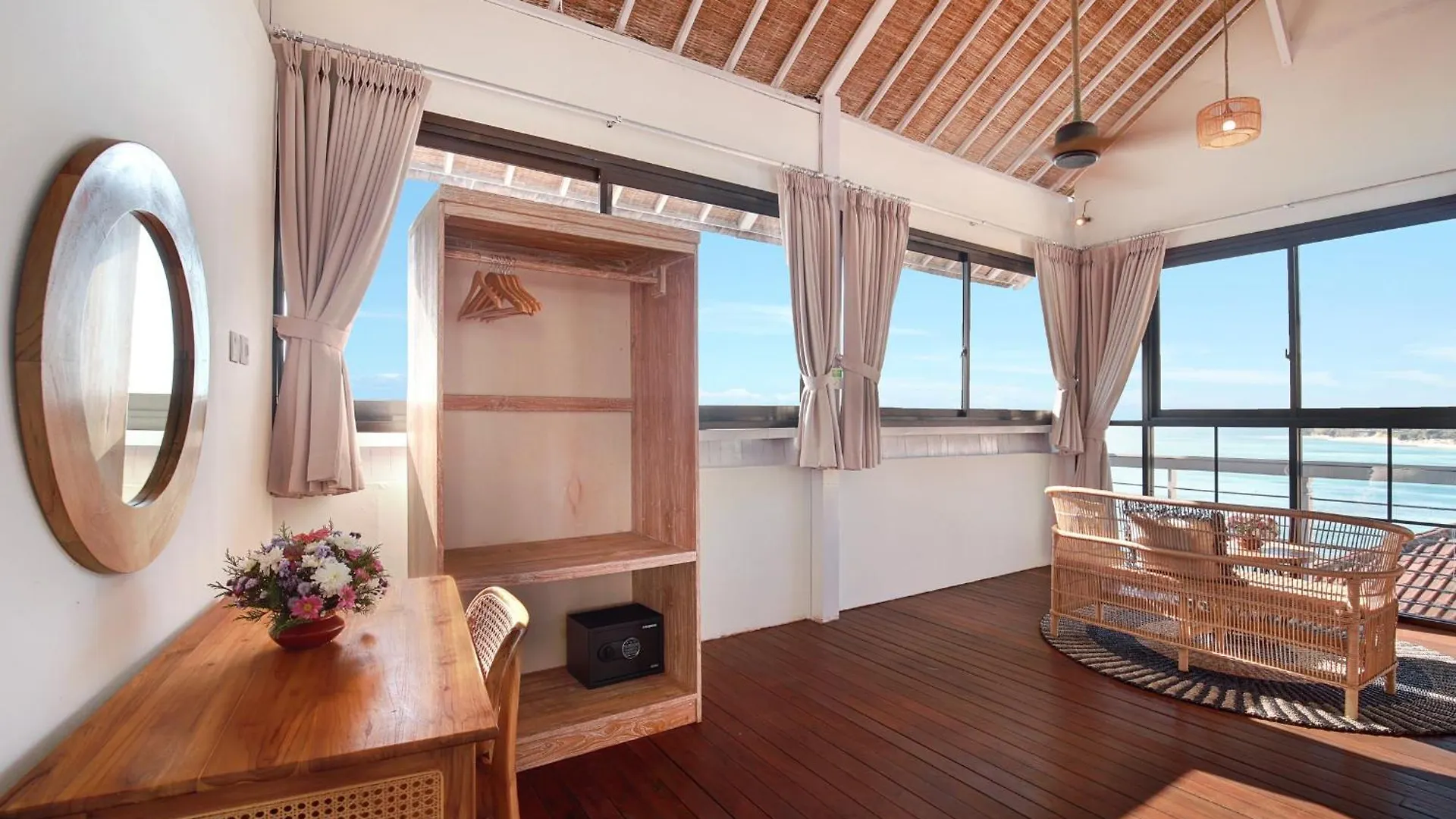 Kerang Bingin Beach Villa Uluwatu Indonesia